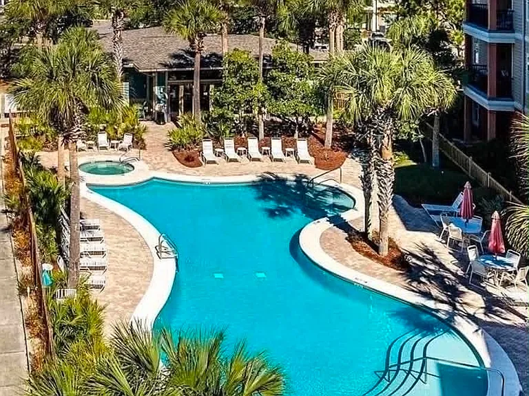 1430 Regency Rd #H202 — Photo 1