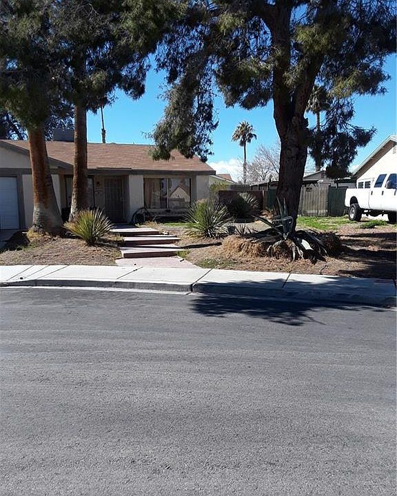 2nd image of 5383 Corral Ct