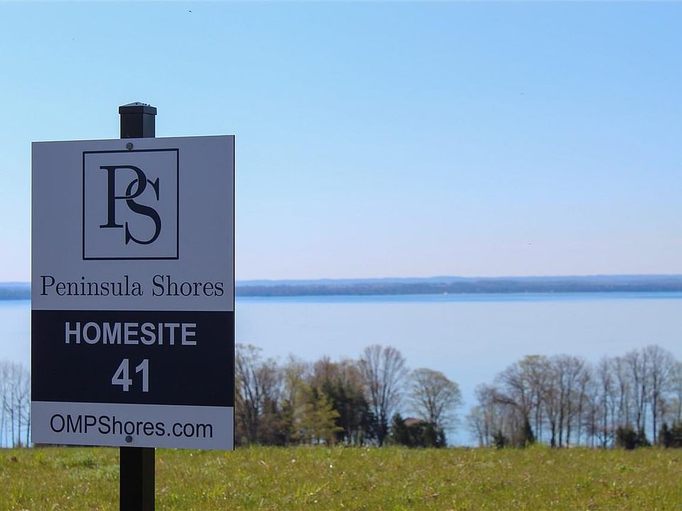1st image of 15997 Waters Edge Dr