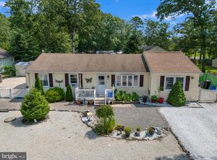 158 Forge Rd, West Creek, NJ 08092