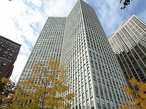 1st image of 2626 N Lakeview Ave APT 3504