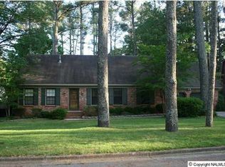 3428 Tanglewood Dr SW, Decatur, AL 35603