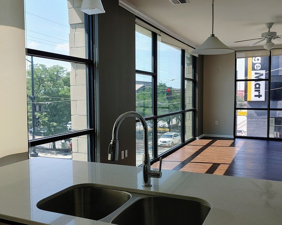 1st image of 504 Grand Ave #200