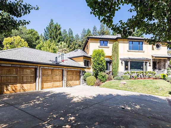 4th image of 21503 Saratoga Heights Dr