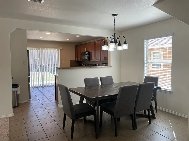 3738 Gallery Wls — Photo 8