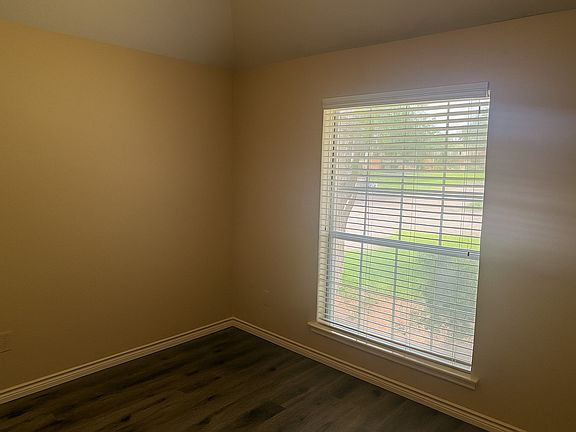 3rd image of 9200 Fairwood Ct