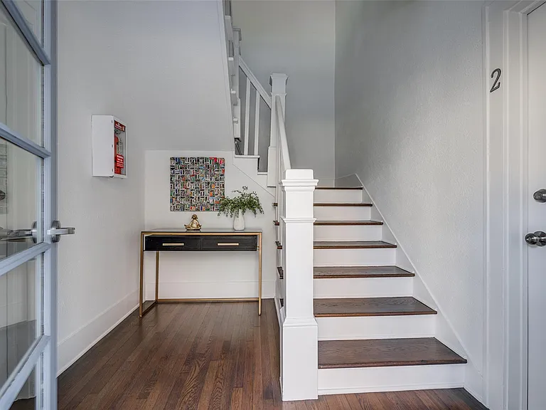 605 Bomar St #1 — Photo 4