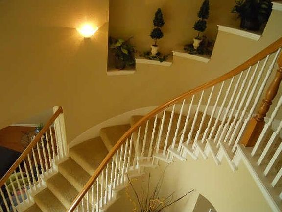 5th image of 1214 Lakebreeze Dr