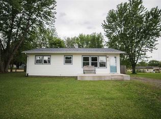 1404 Carol Cir, Rockford, IL 61101