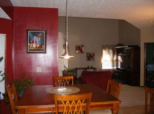 376 Amesbury Ct, Westerville, OH 43082