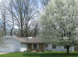 6151 Hickory Trl, North Ridgeville, OH