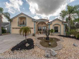 6609 Surfside Blvd, Apollo Beach, FL 33572