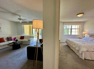 19701 E Country Club Dr #5405, Aventura, FL 33180