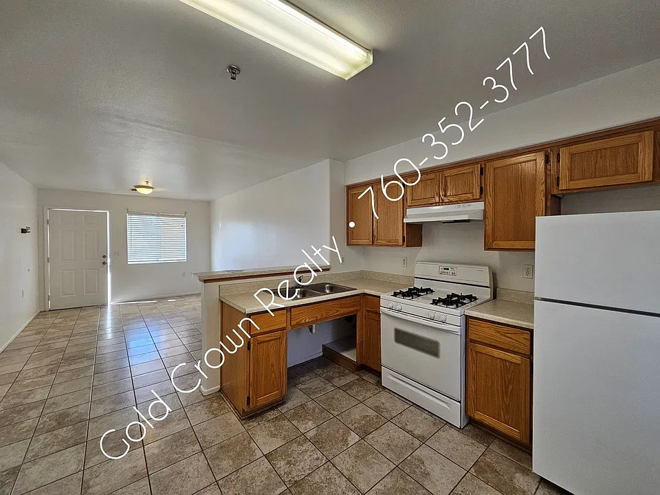 1770 W Evan Hewes Hwy