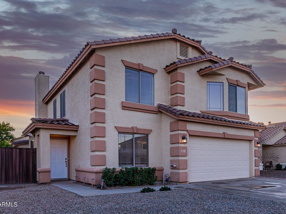 1st image of 2055 E Palomino Dr