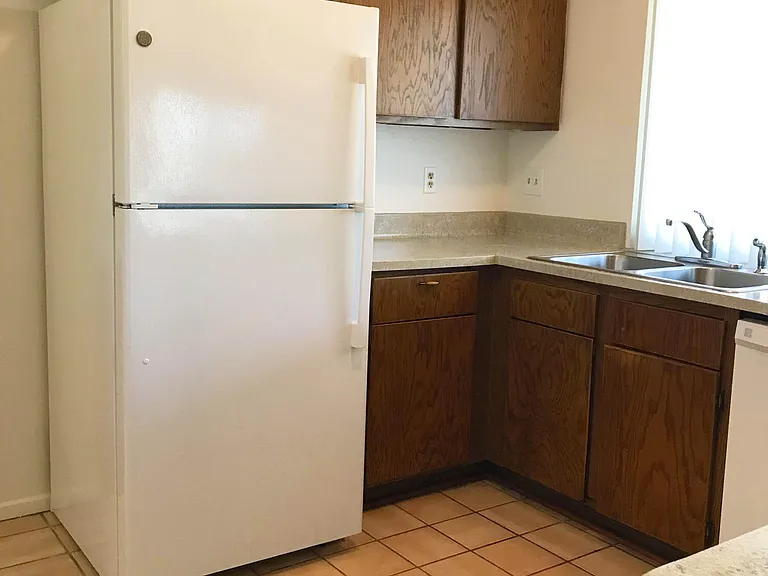 7800 N Nicole Pl — Photo 6