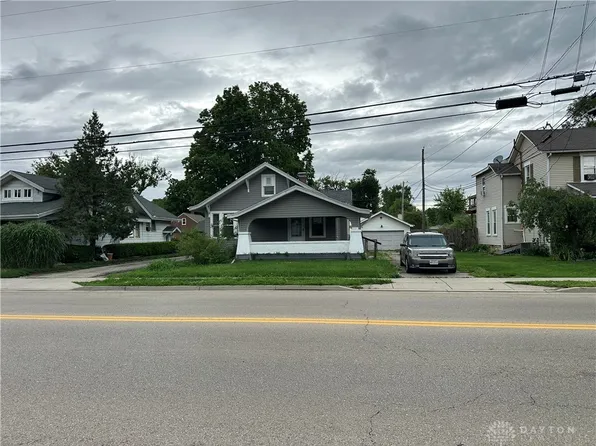 221 W Main St, New Lebanon, OH 45345