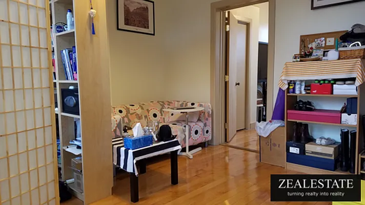 Rented by ZealEstate Group Inc | media 32