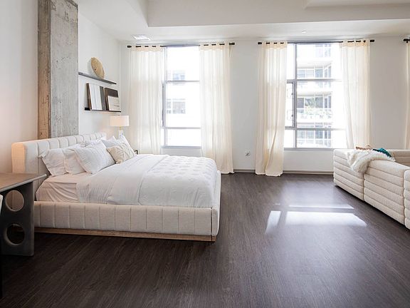 Studio at 1600 Vine in Hollywood, CA.