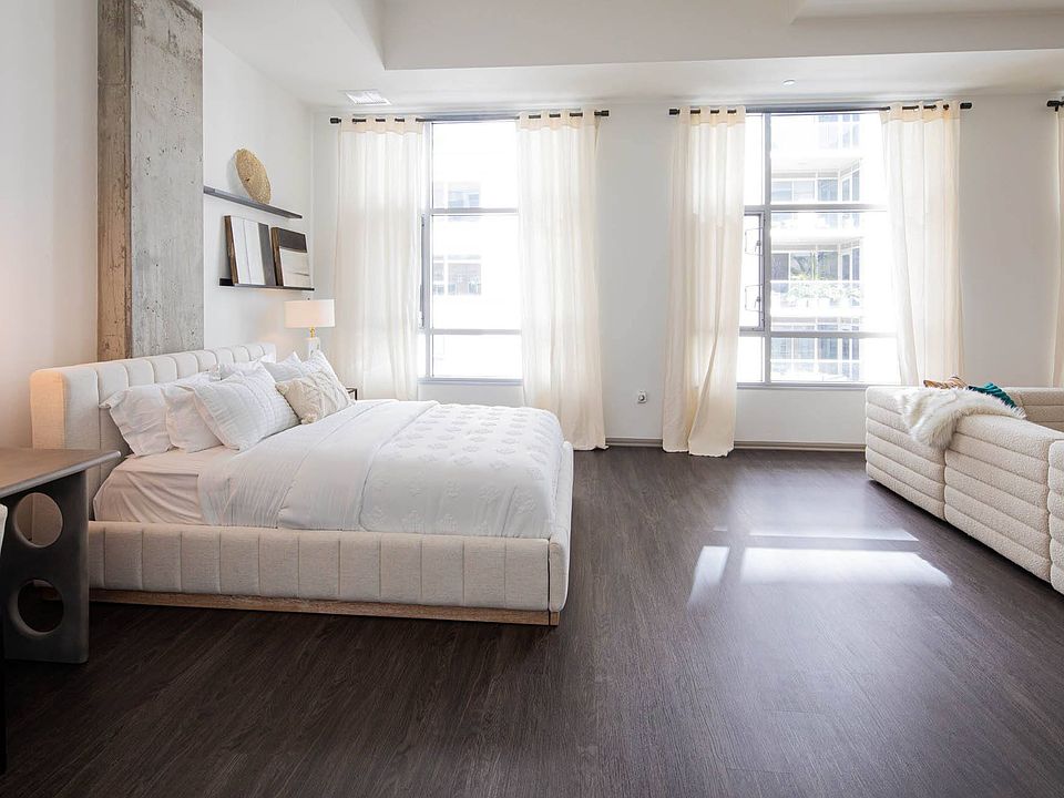 Studio at 1600 Vine in Hollywood, CA.