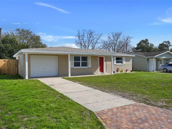 2420 Chancery Dr, Holiday, FL 34690
