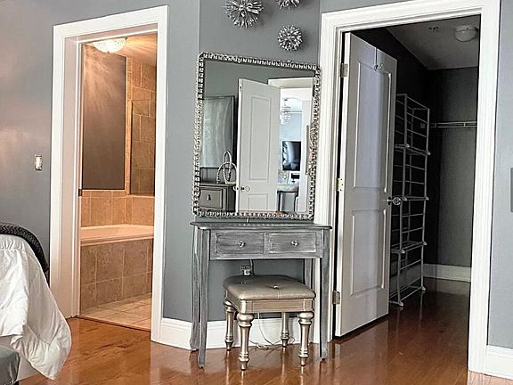 5th image of 1238 E Kennedy Blvd Unit 502