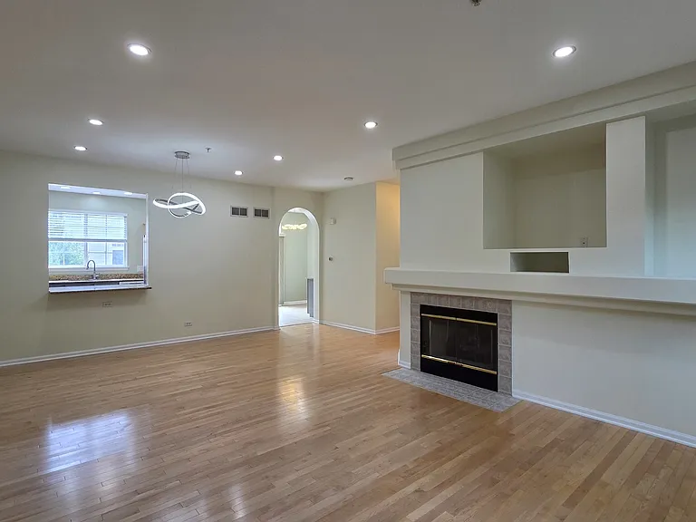 2631 N Greenwood Ave #2631 — Photo 7