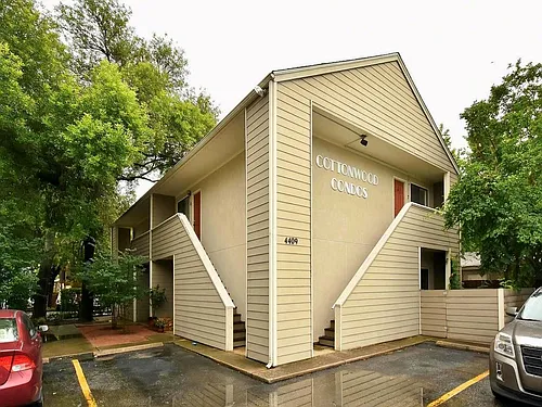 4409 Guadalupe St #1 Photo 1