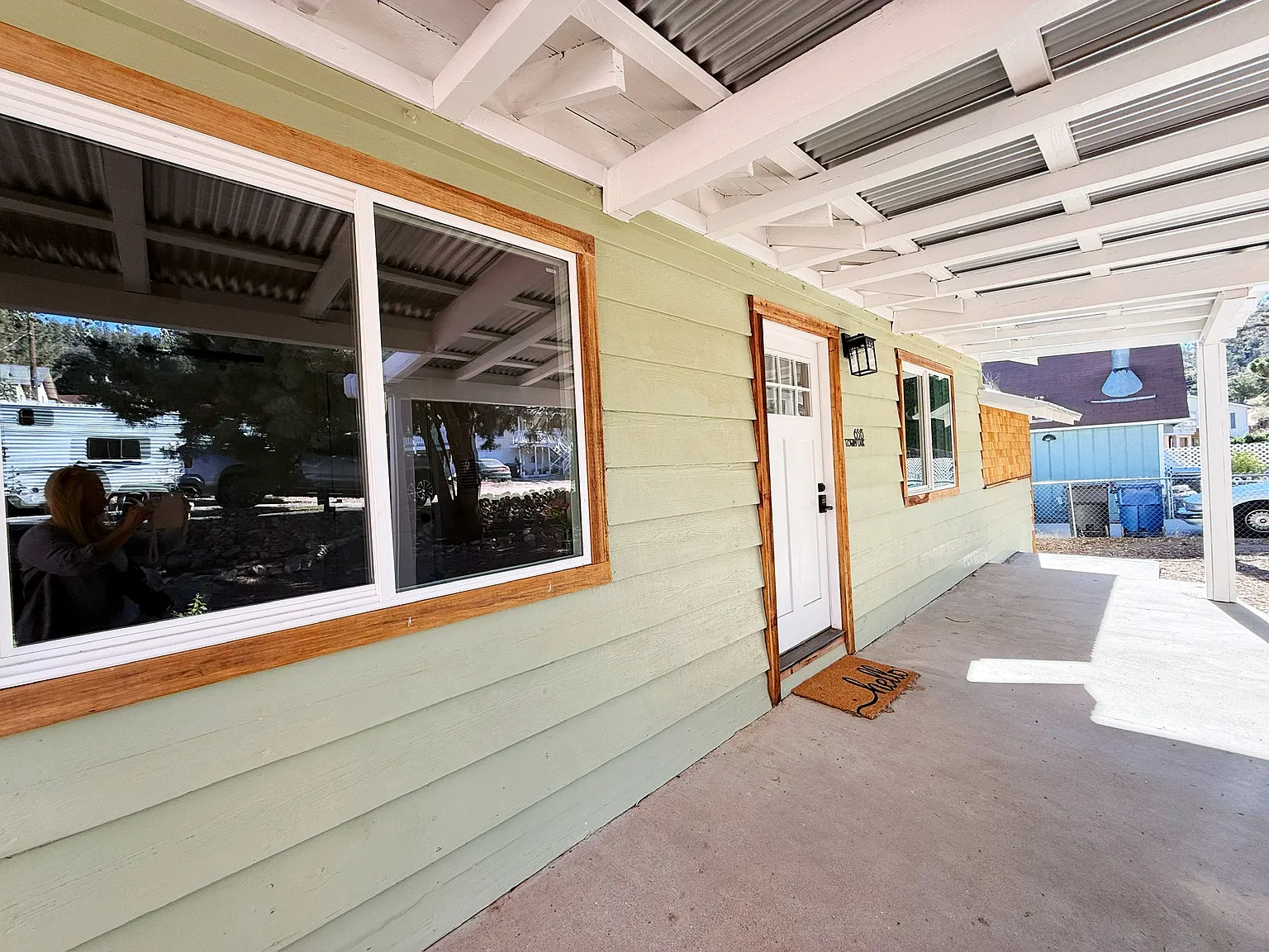 3 bed, 1040 sqft, $1,650 — Photo 4