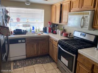 757 Twinberry Ln, Lancaster, CA 93534