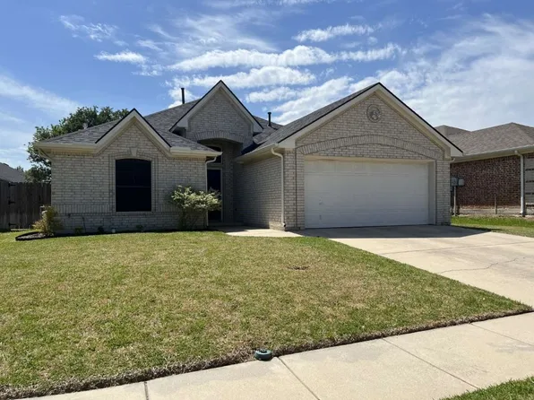 4956 Happy Trl, Fort Worth, TX 76244