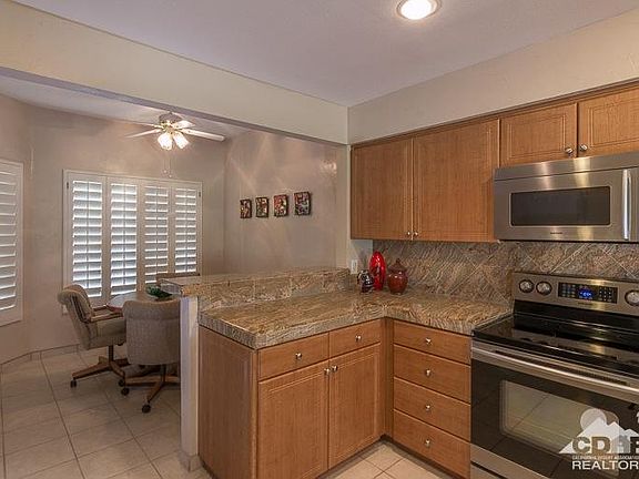 3rd image of 519 Desert Falls Dr N