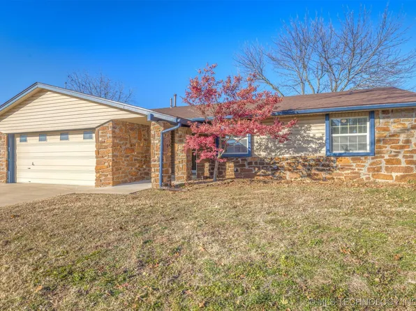 1912 W Delmar St, Broken Arrow, OK 74012