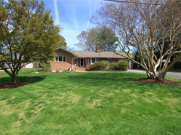 133 Stanley Dr, Williamsburg, VA 23188