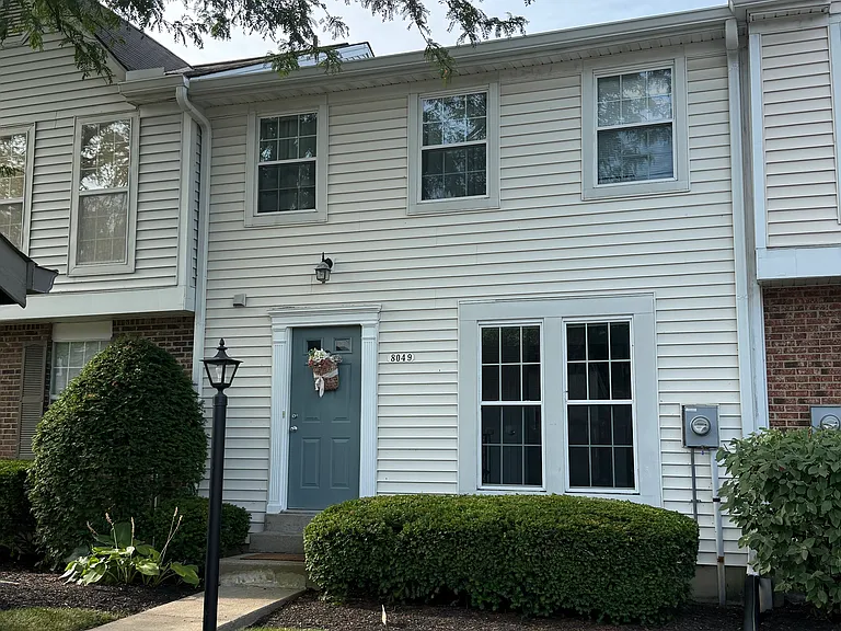 8049 Highfield Ct — Photo 1