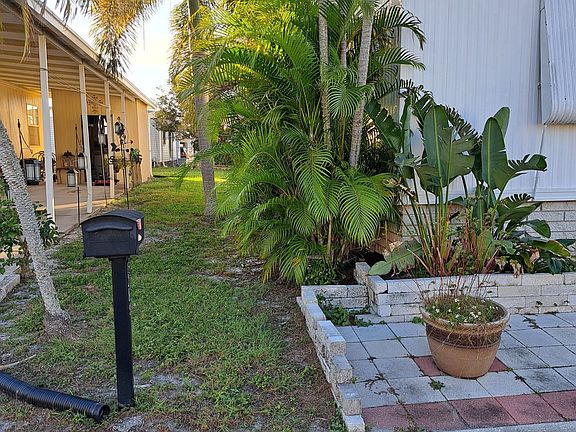 3rd image of 2001 83rd Ave N #1288