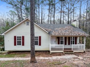 5660 Oak Grove Dr, Acworth, GA 30102