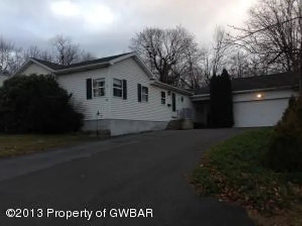 108 Kramer St, Duryea, PA 18642