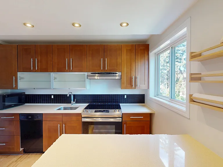 7 Westmount Rd NW #1717 — Photo 1