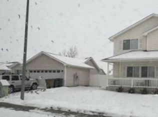 3811 Chippewa Ave, Gillette, WY 82718