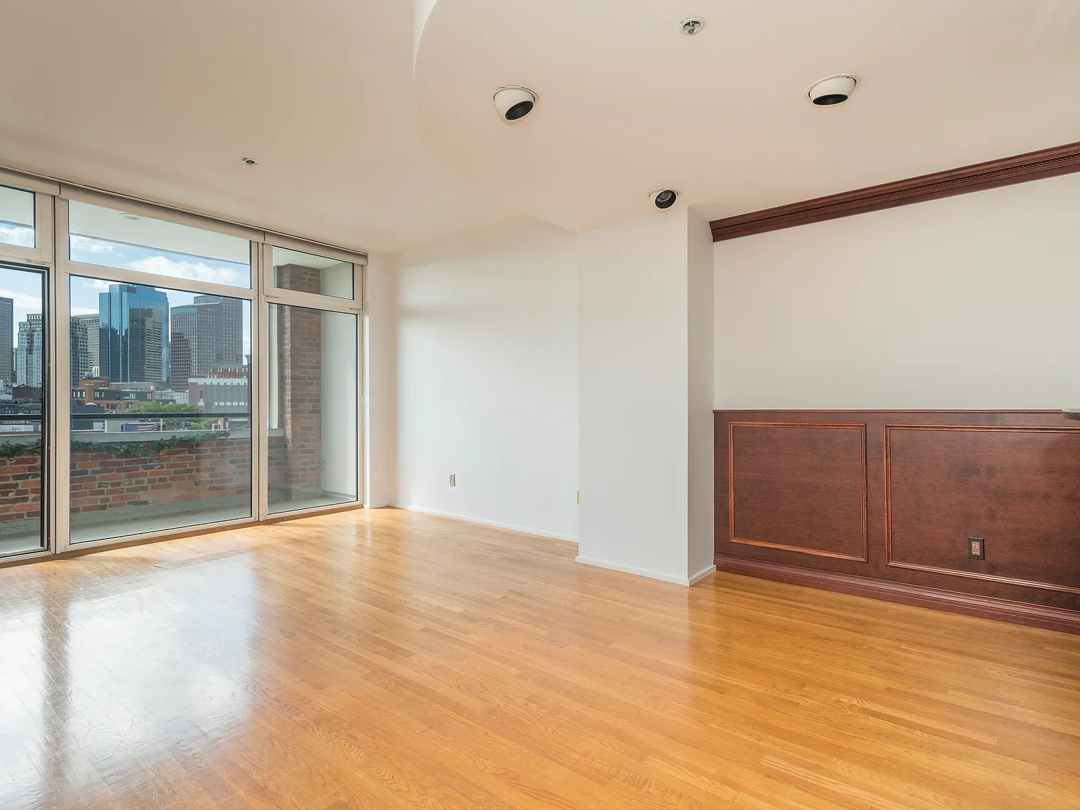 1 bed, 767 sqft, $3,800 — Photo 1