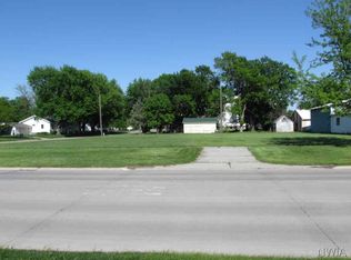 701 10th St, Onawa, IA 51040