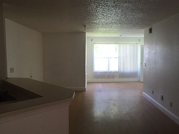 3rd image of 12430 Vista Isles Dr APT 1317