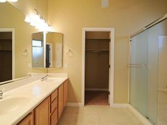 4th image of 4816 E Villa Theresa Dr