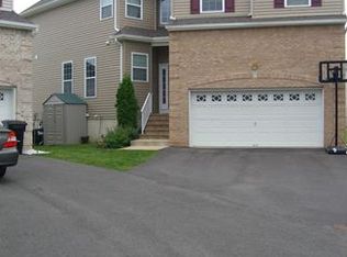 254 Morning Glory Dr, Monroe, NJ 08831