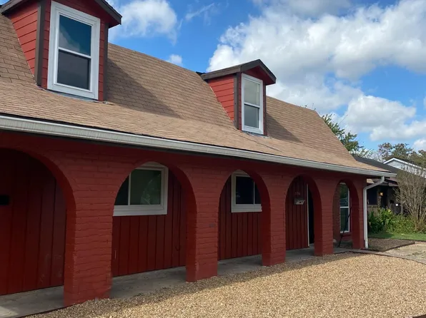 3206 Scotch Moss Ln #B, La Porte, TX 77571