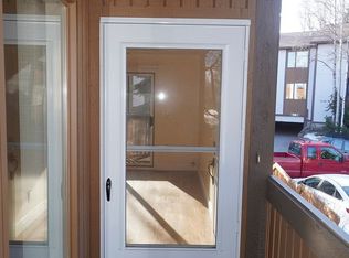 7518 Foxridge Way #1-F, Anchorage, AK 99518