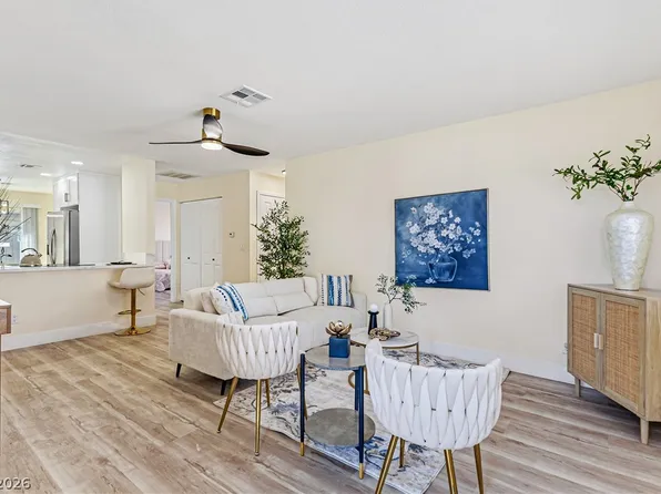 208 Bruce St #A, Las Vegas, NV 89101