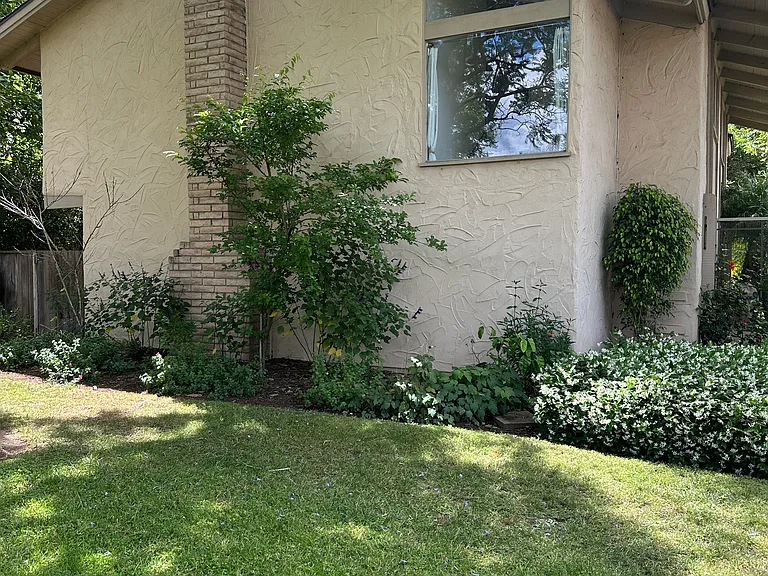 5048 Calle Real #B — Photo 25