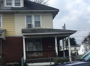 303 Park Ln, Hamilton, NJ